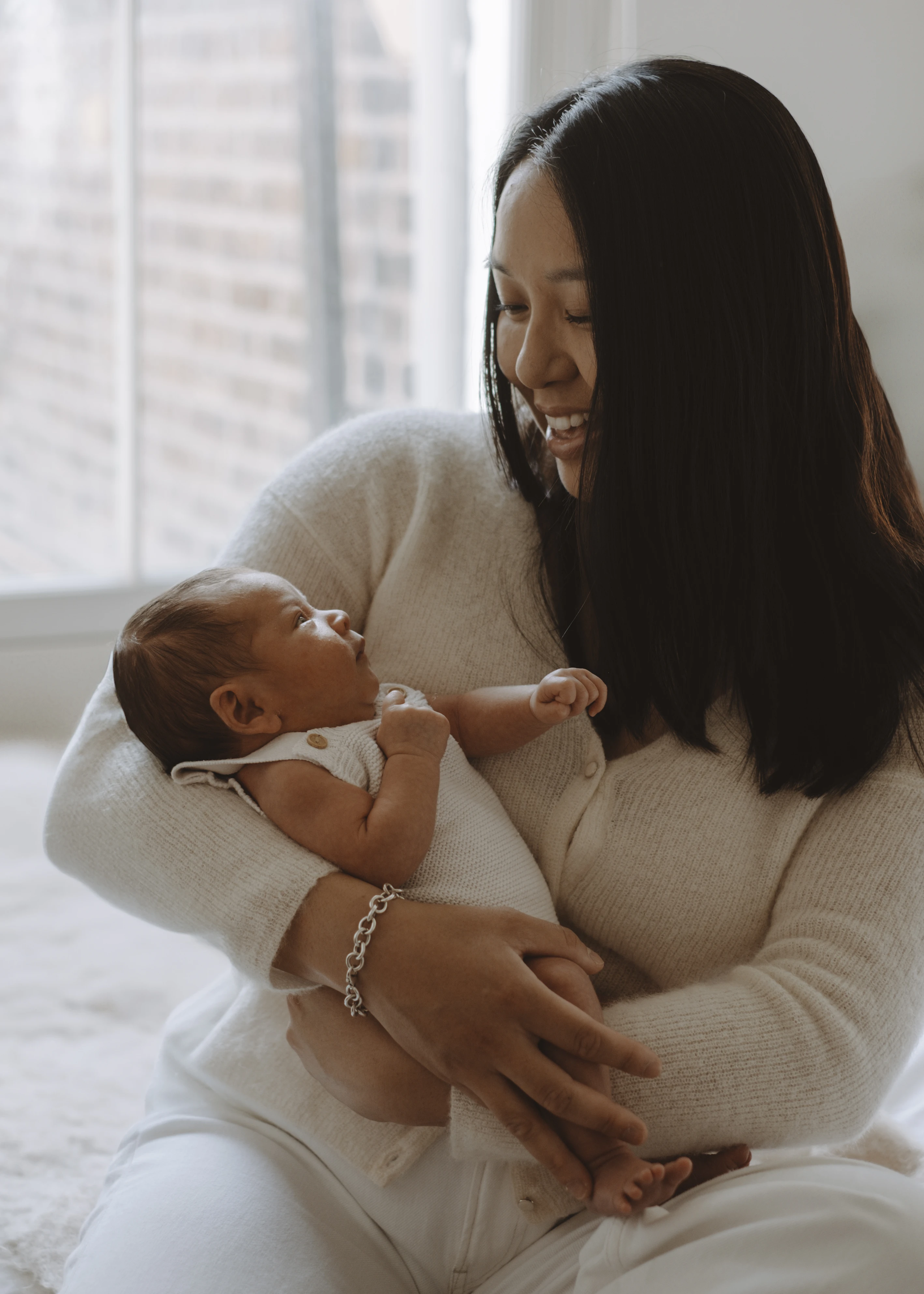 Newborn baby photography in Brixton, London by Rhiannon Emma