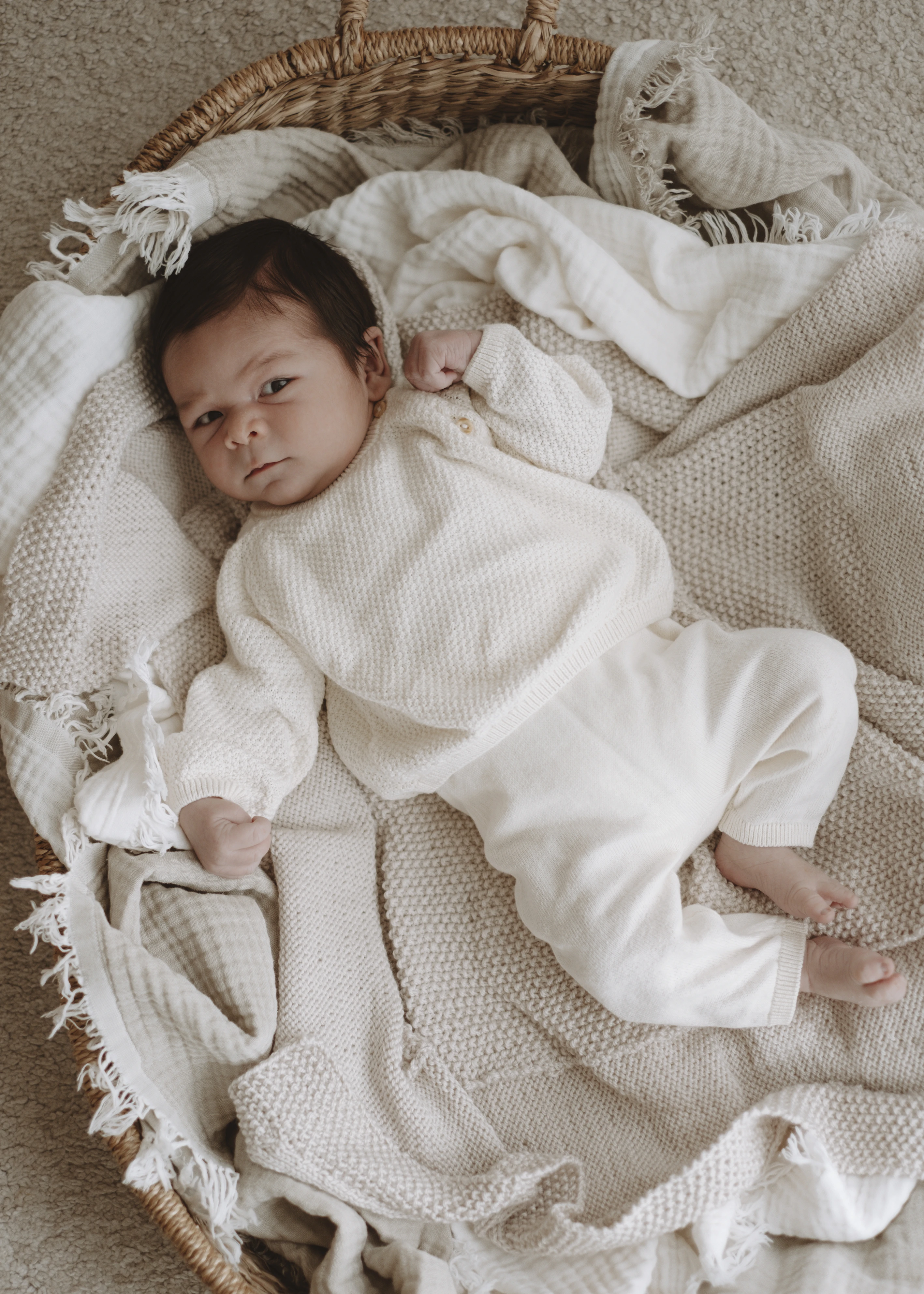 Newborn baby photography in Brixton, London by Rhiannon Emma