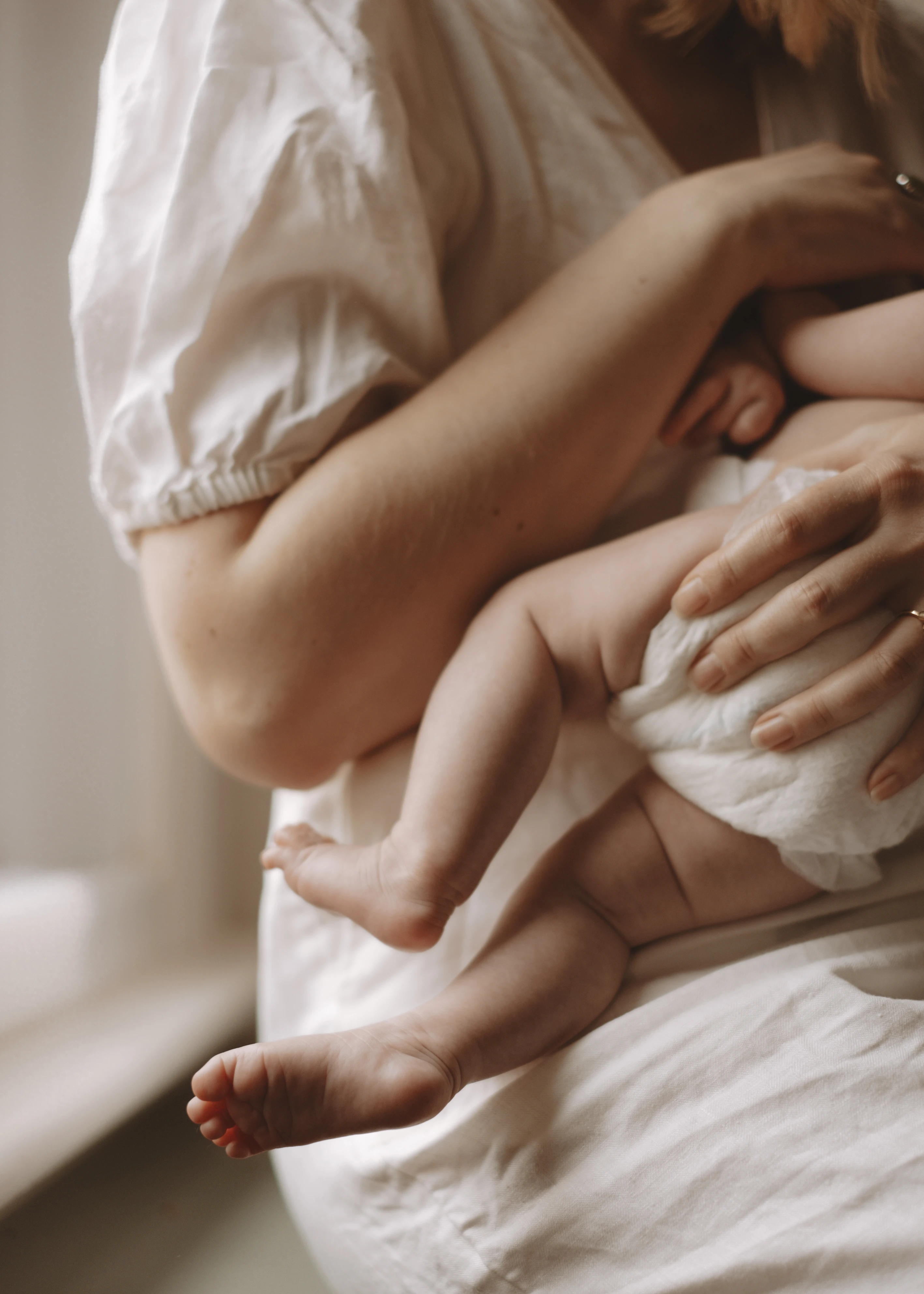 Newborn baby photography in Brixton, London by Rhiannon Emma