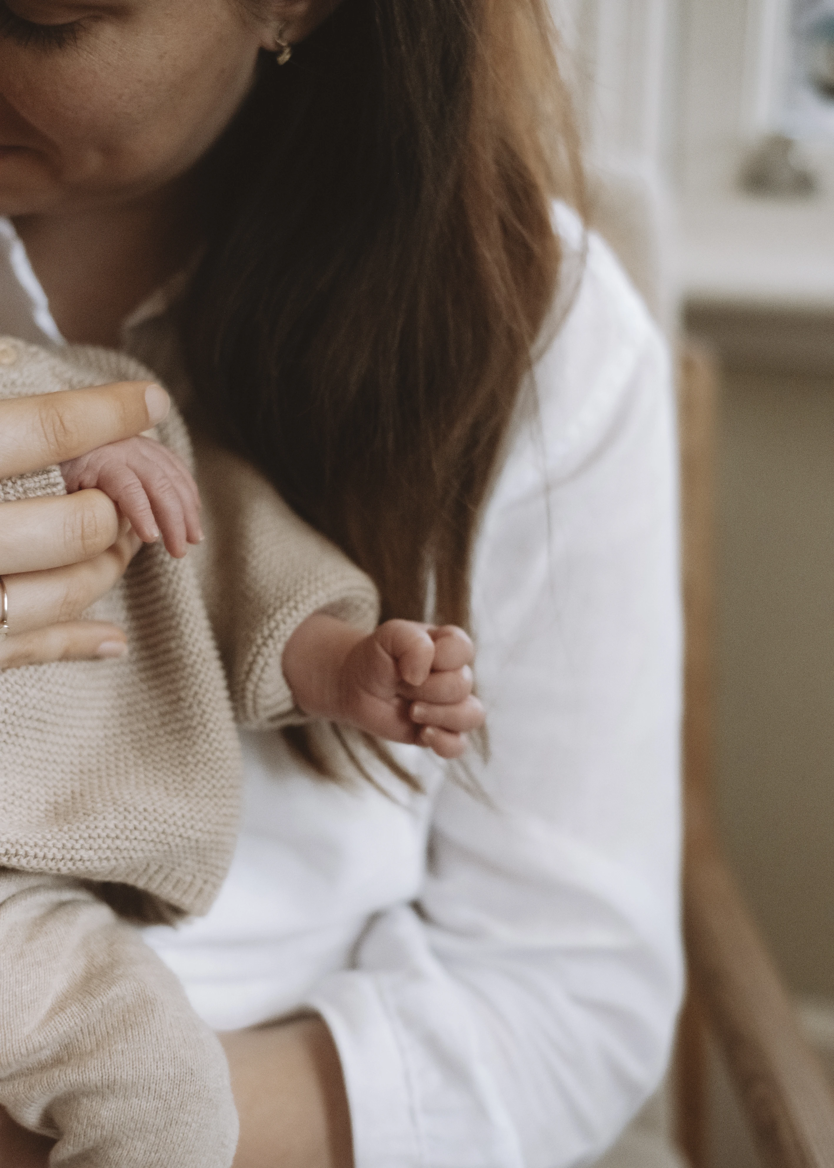 Newborn baby photography in Brixton, London by Rhiannon Emma