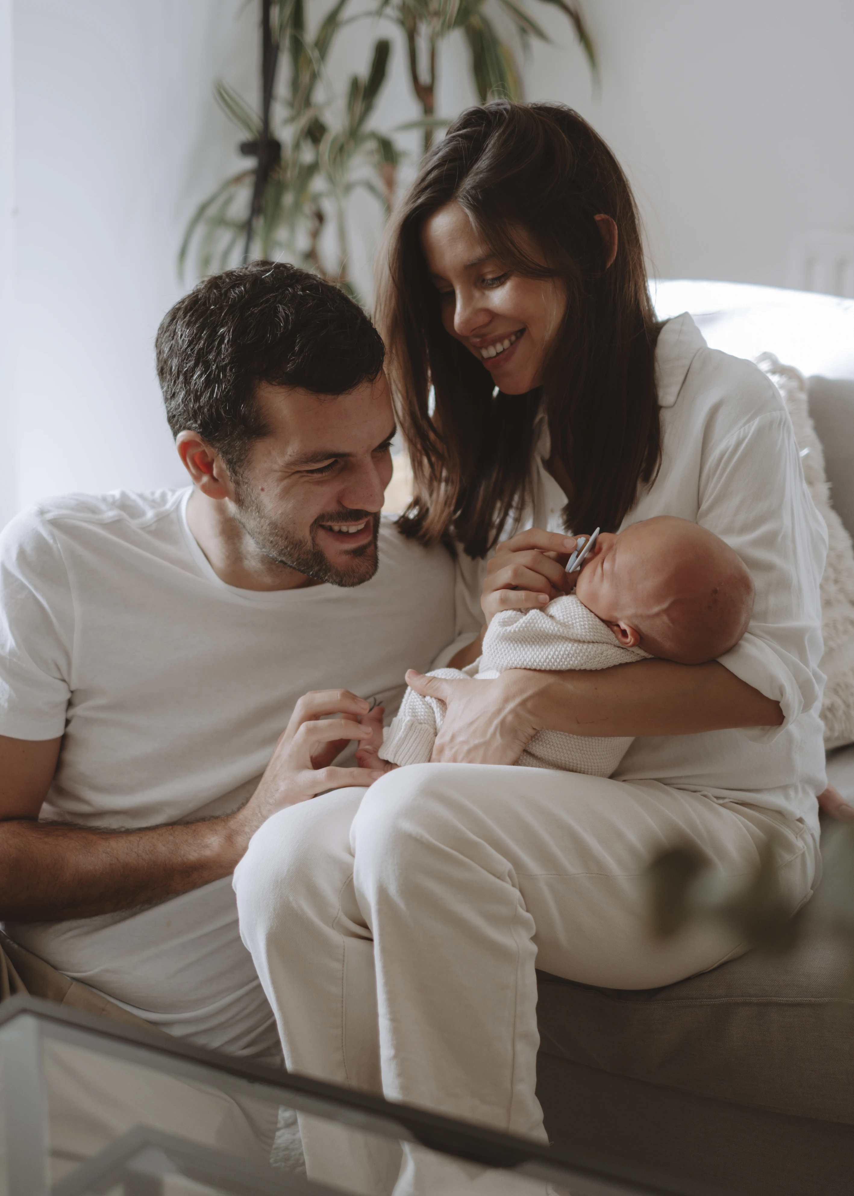 Newborn baby photography in Brixton, London by Rhiannon Emma