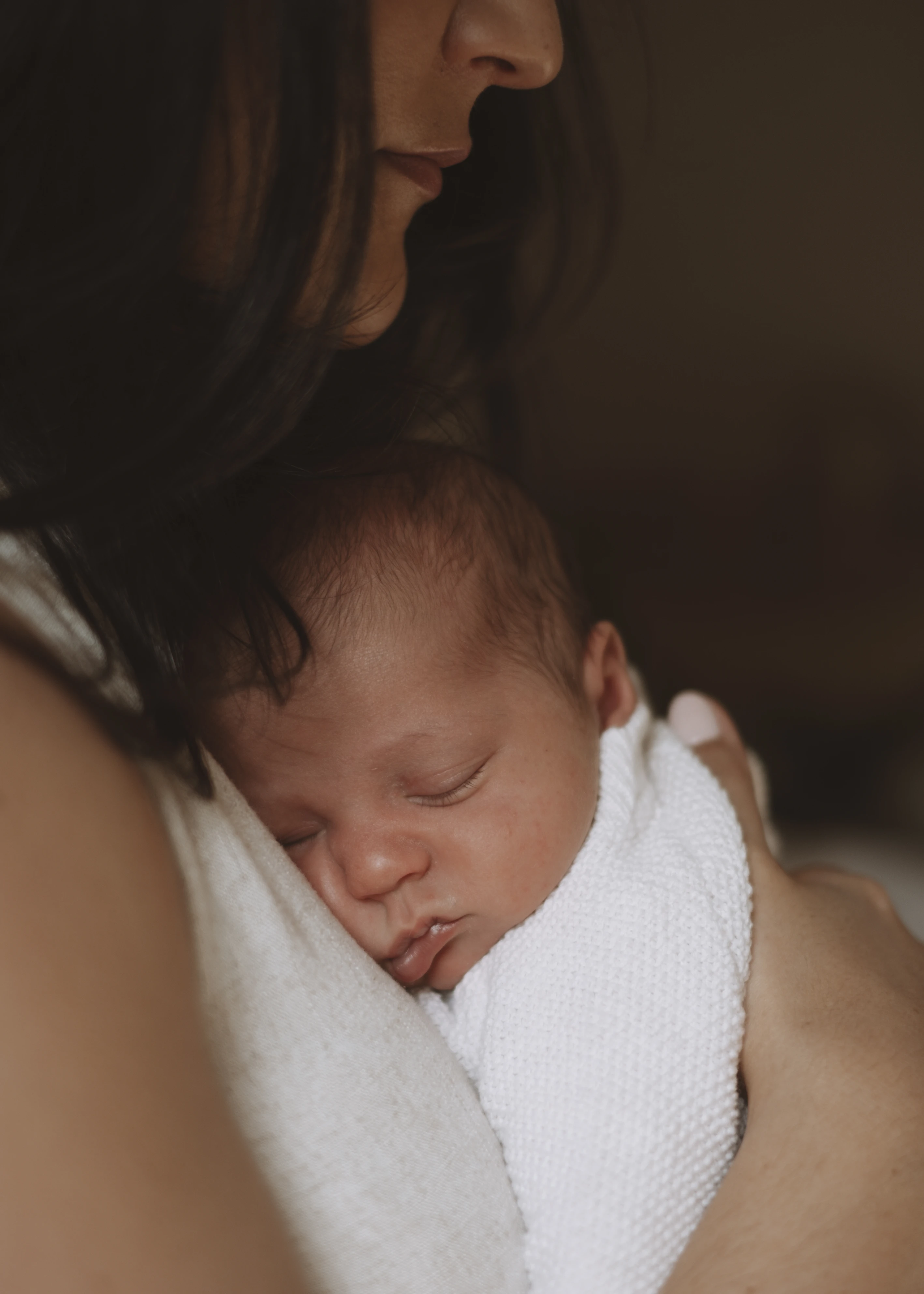 Newborn baby photography in Brixton, London by Rhiannon Emma