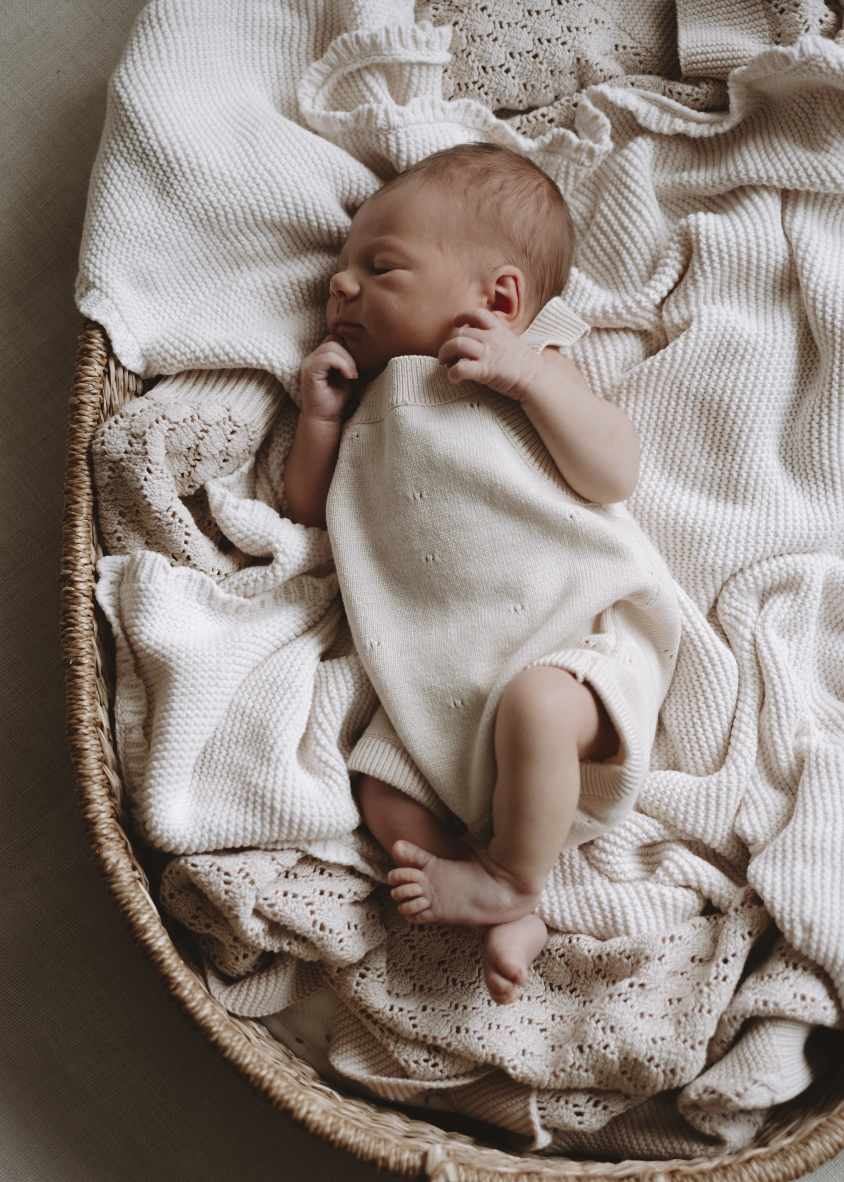Newborn baby photography in Brixton, London by Rhiannon Emma