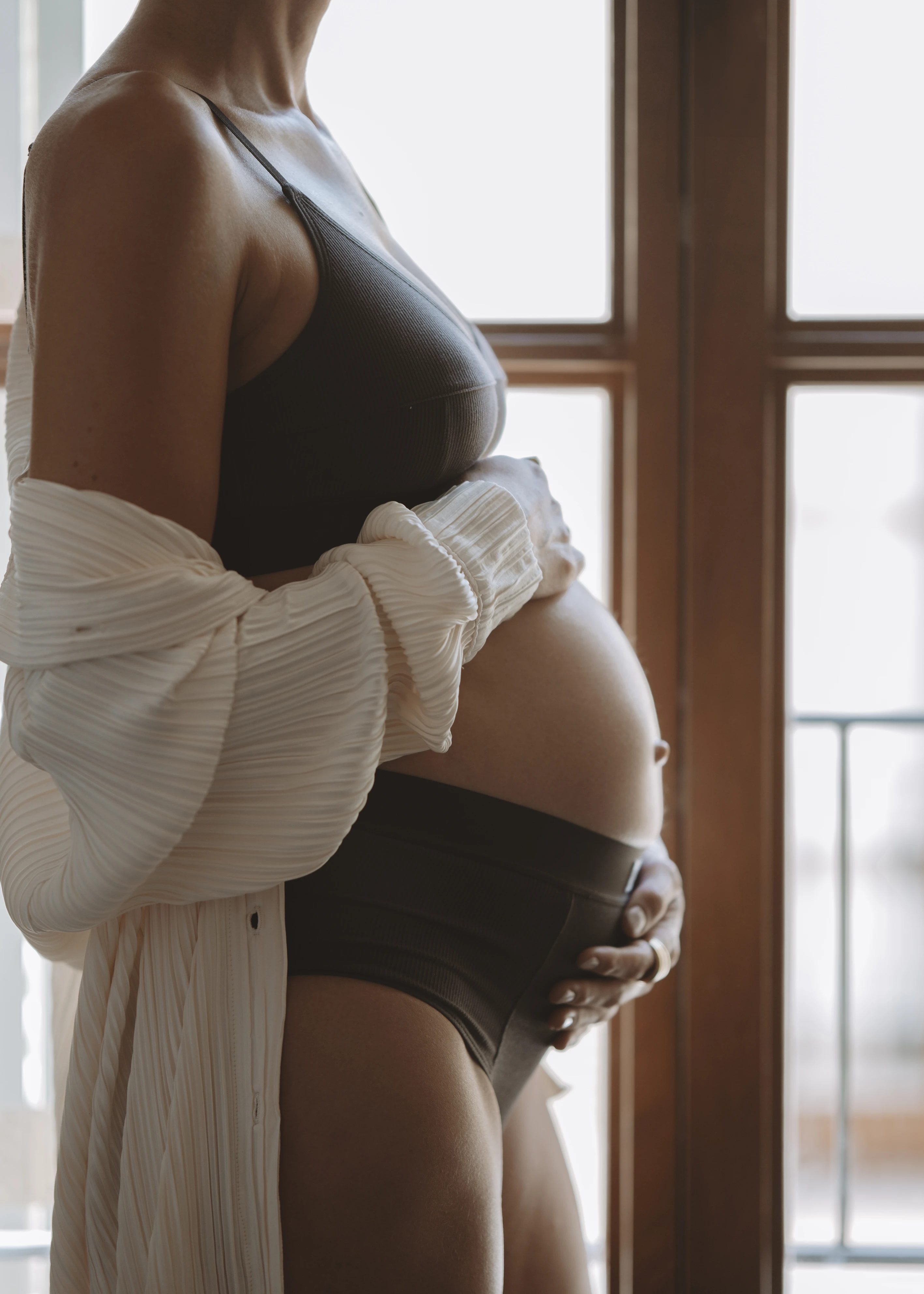 Pregnancy photography in East London, London, by Rhiannon Emma
