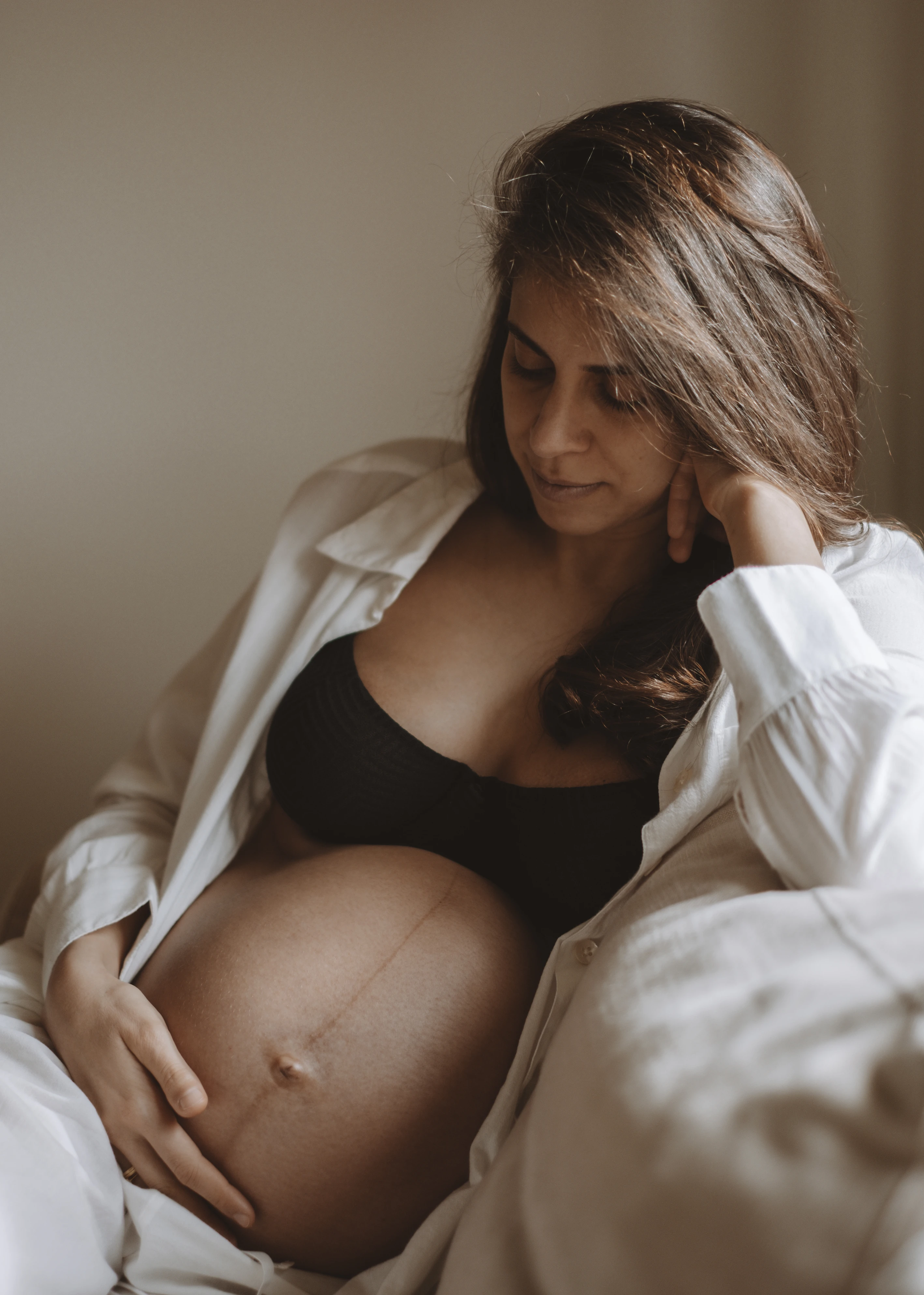 Pregnancy photography in East London, London, by Rhiannon Emma