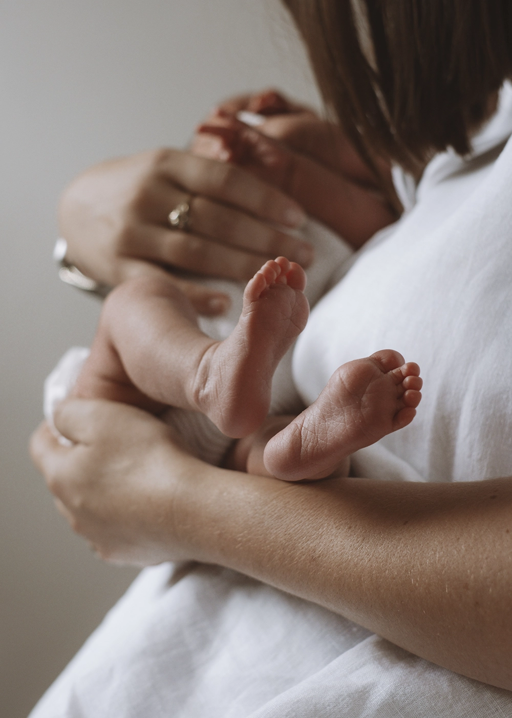 Newborn baby photography in Walthamstow, London by Rhiannon Emma