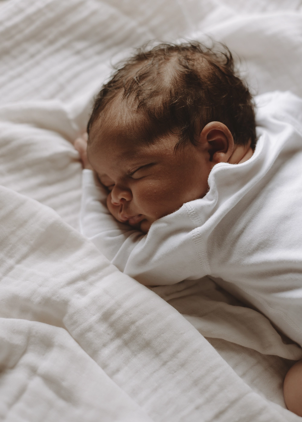 Newborn baby photography in Walthamstow, London by Rhiannon Emma