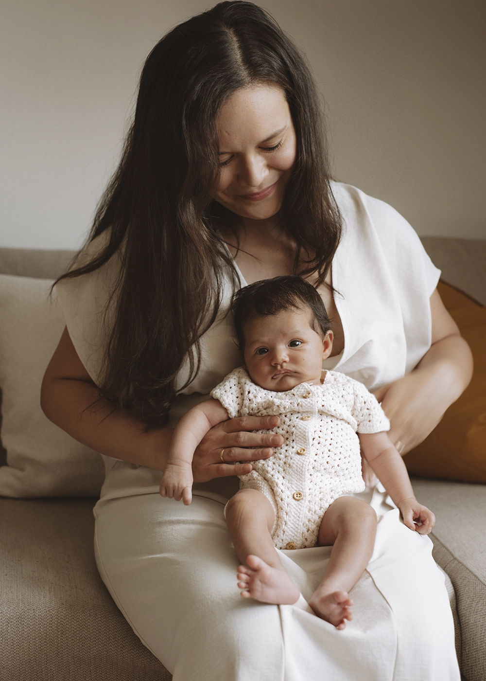 Newborn baby photography in Walthamstow, London by Rhiannon Emma